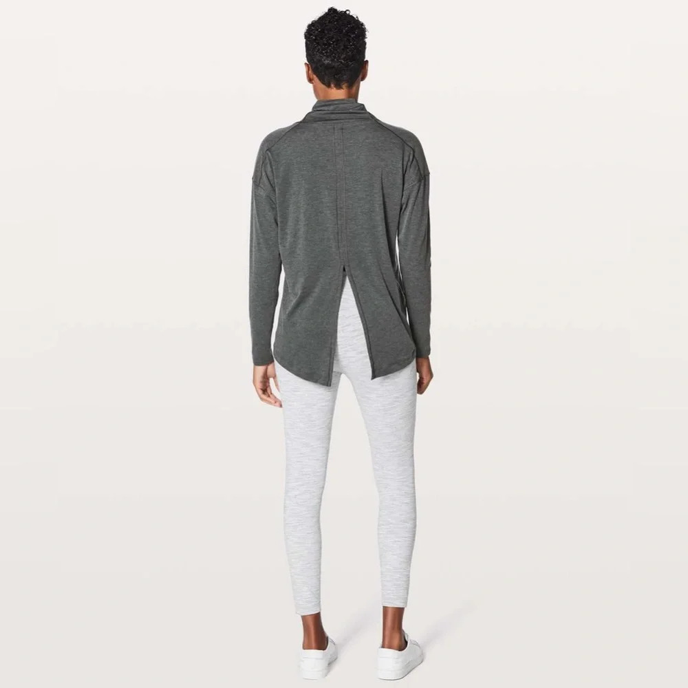 Lululemon See You In Savasana Turtleneck Split Back Long Sleeve Grey Size 8/10